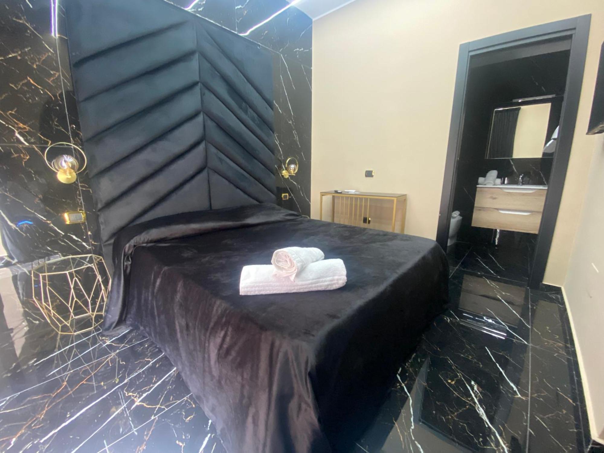 Al Binario Di Bed & Breakfast Napoli